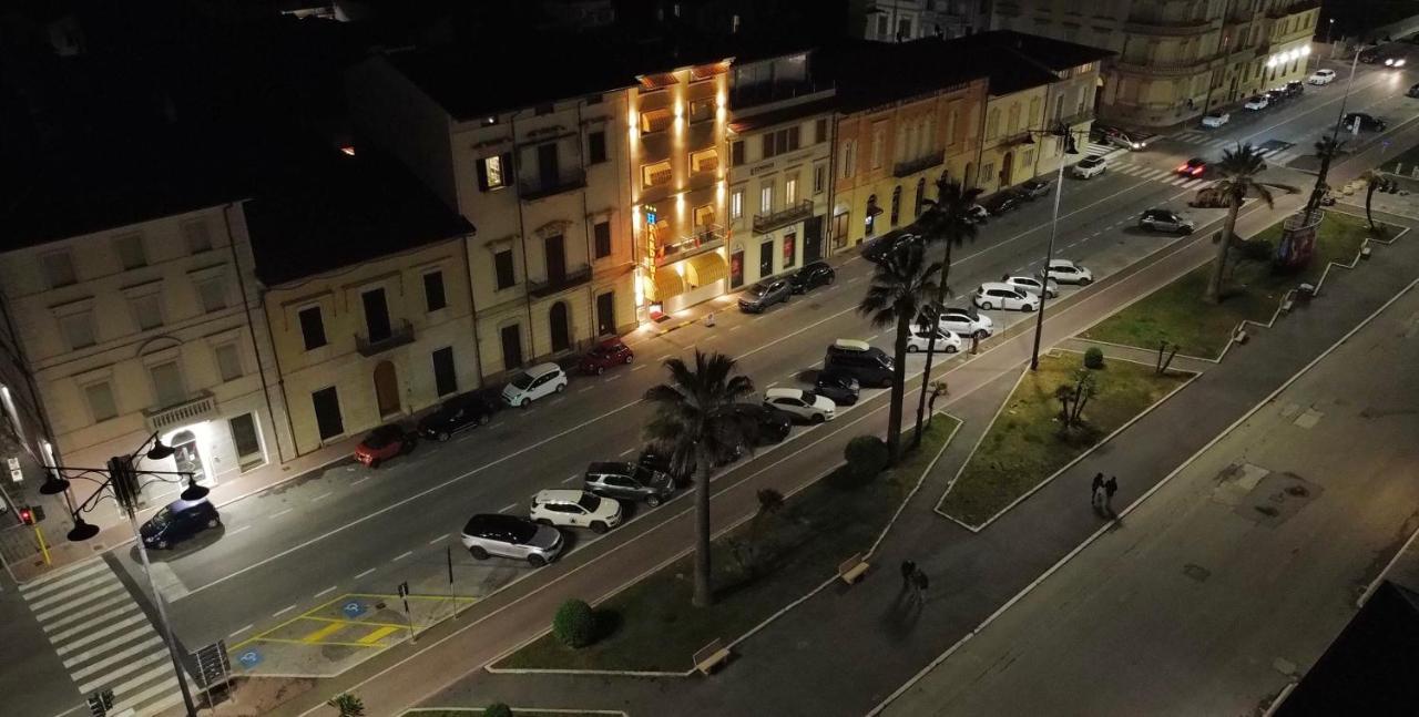 Hotel Pardini Viareggio Buitenkant foto